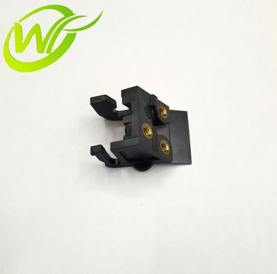 49225260000B قطع غيار ماكينات الصراف الآلي Diebold Fork Atm Block 49-22526000B